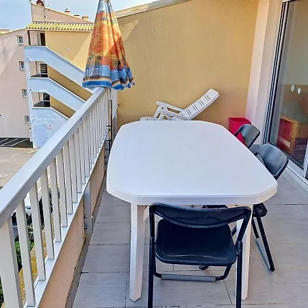 A 300 M - Piscine - Clim - Wi-fi - 4 Pers דירה